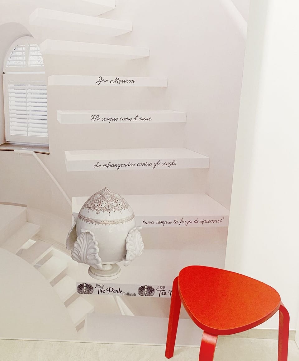 Design Room | Minibar, in-room safe, desk, WiFi (free)
