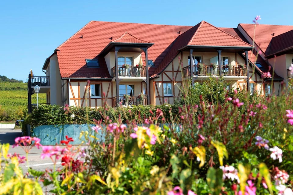 The epitome of peaceful, relax in the gorgeous outdoor gardens around the site.