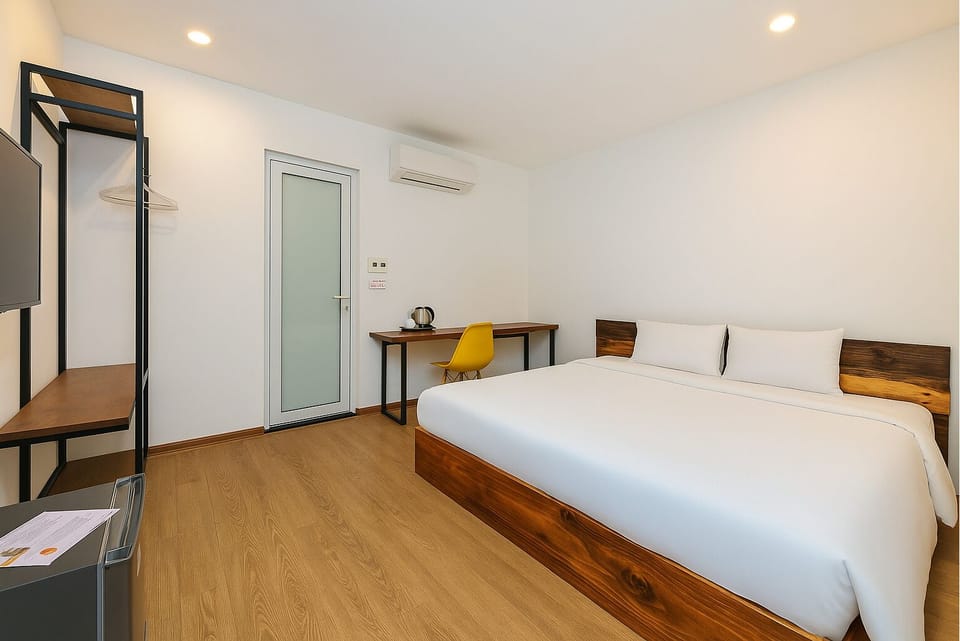 Standard Double Room | Premium bedding, soundproofing, iron/ironing board, free WiFi