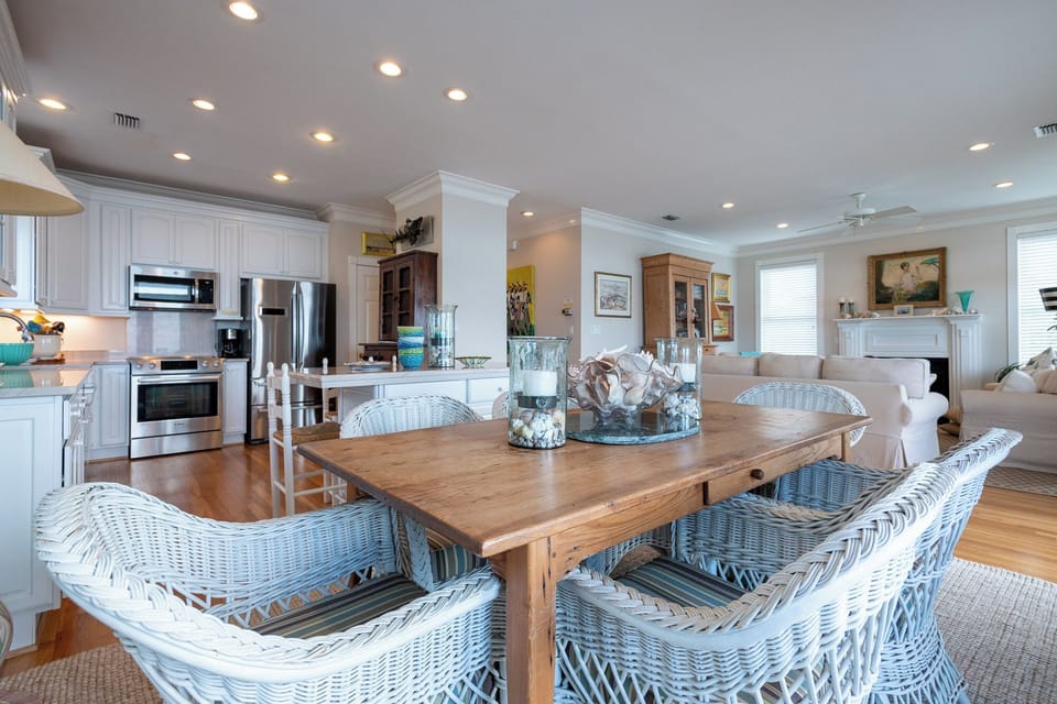 Dining Toward Kitchen, Living
