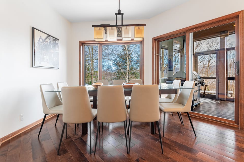 Dining table for 10 in kitchen