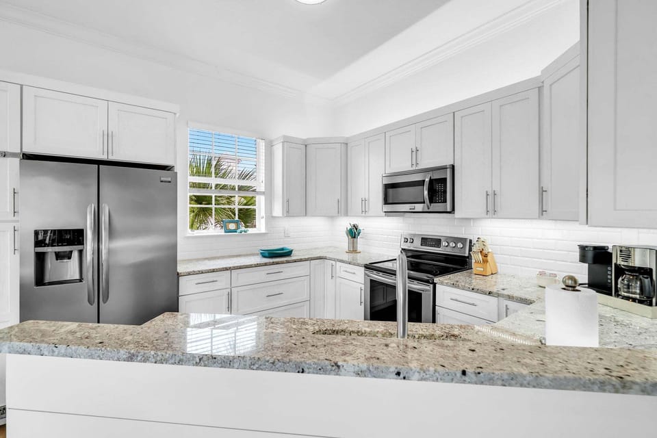 Microwave/Store/Coffee Pot and Keurig