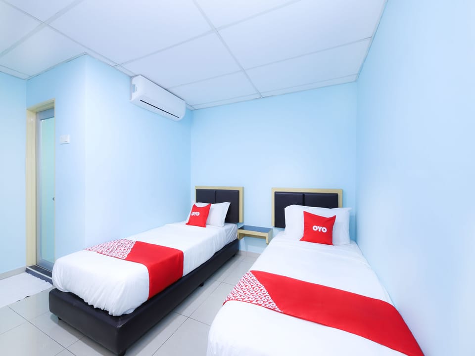 Standard Twin Room | WiFi (free), bed sheets