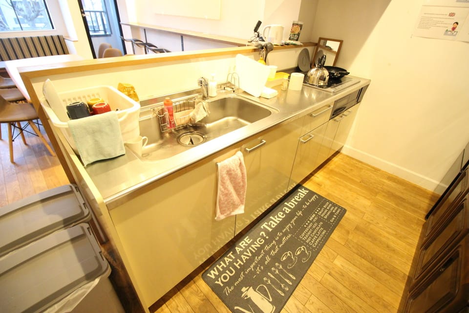 Fridge, microwave, stovetop, toaster