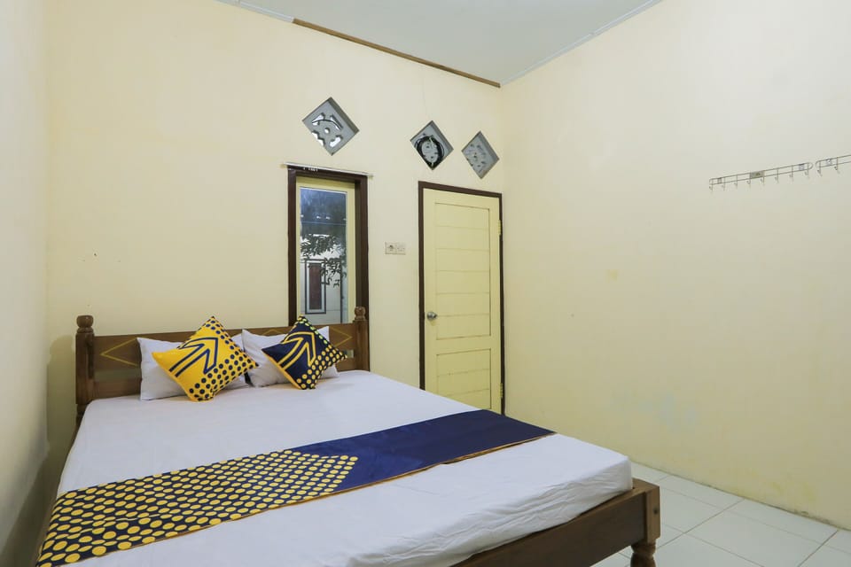 Economy Double Room | Free WiFi, bed sheets