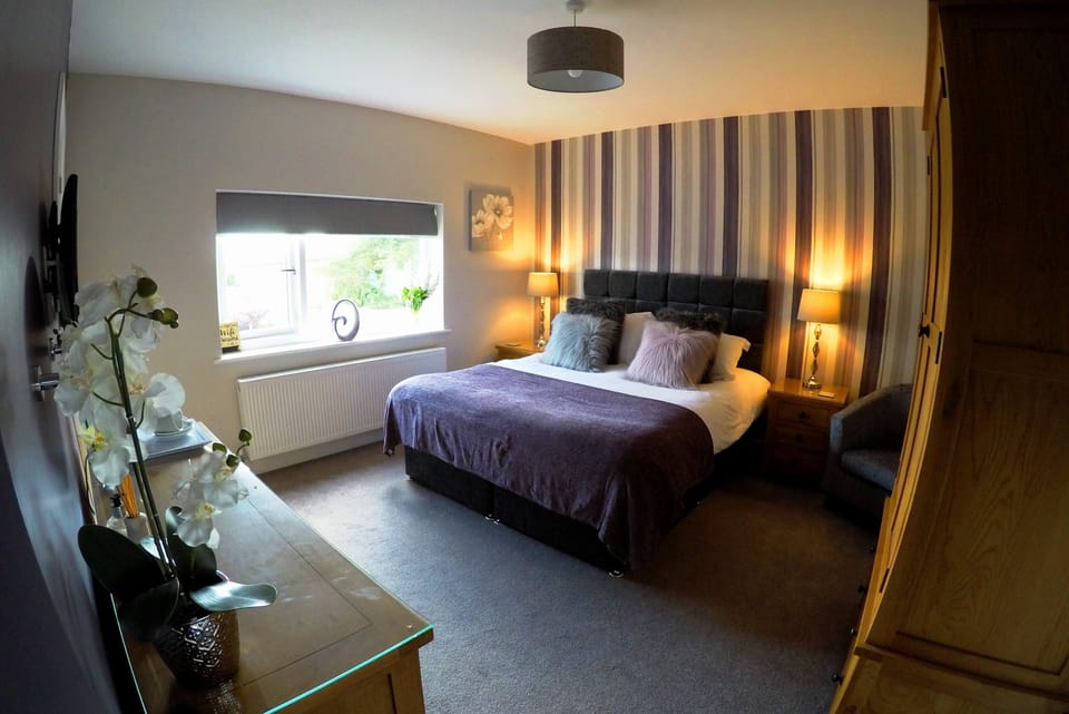 Superior King Room (Number 3) | Egyptian cotton sheets, premium bedding, pillowtop beds