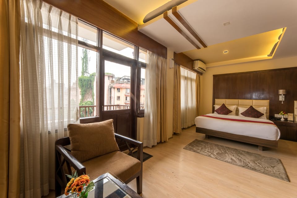 Deluxe Double or Twin Room, Balcony, City View | Down comforters, Select Comfort beds, minibar, in-room safe