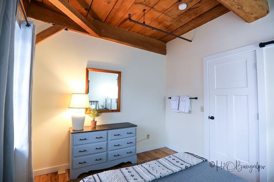 Full dresser and luggage space; unpack and stay a while