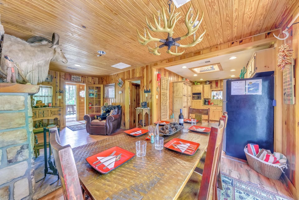 Dining Table | Dishware Provided | 1st Floor