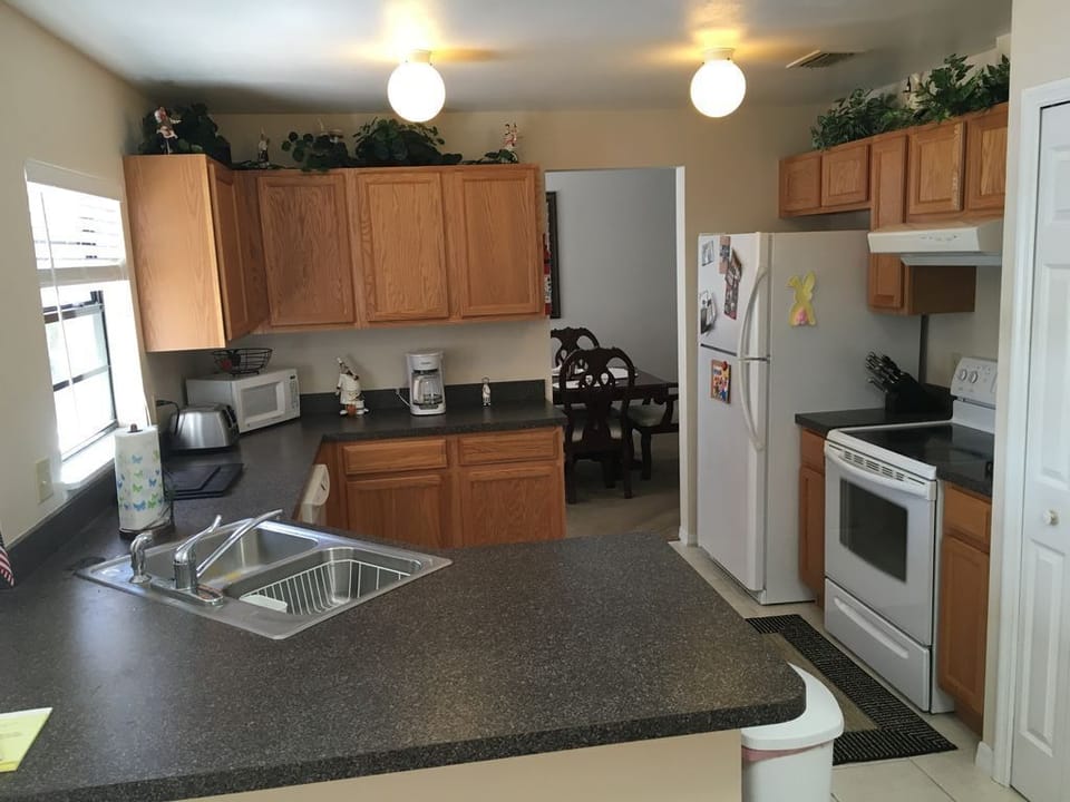 Spacious Kitchen