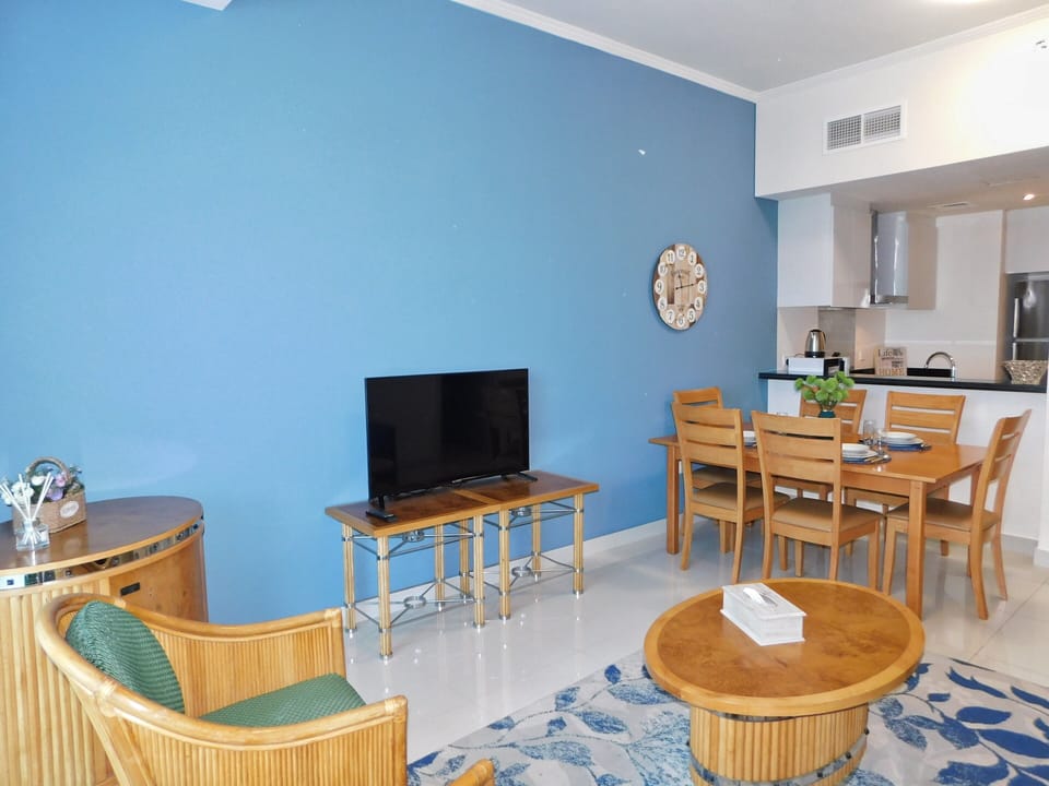 Deluxe Apartment, 1 Bedroom | Living area | LCD TV