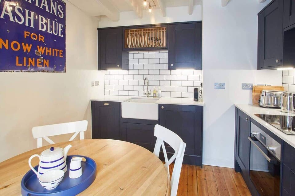 Gun Gutter House, Staithes - Host & Stay