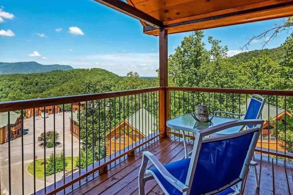 Enjoy your morning coffee while enjoying the Smoky Mountains!