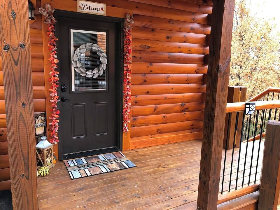 Welcome to Sky Top Lodge!