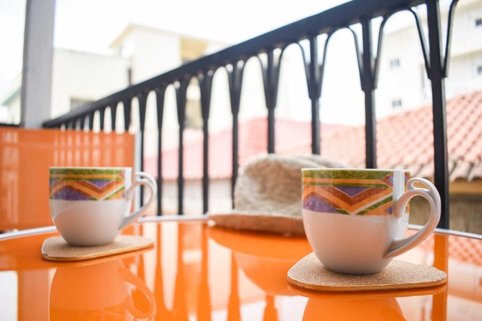 Outdoor Table Setup for Breakfast or Coffee
A close-up of the balcony’s table setting—ideal for enjoying your morning espresso or an evening snack outdoors.