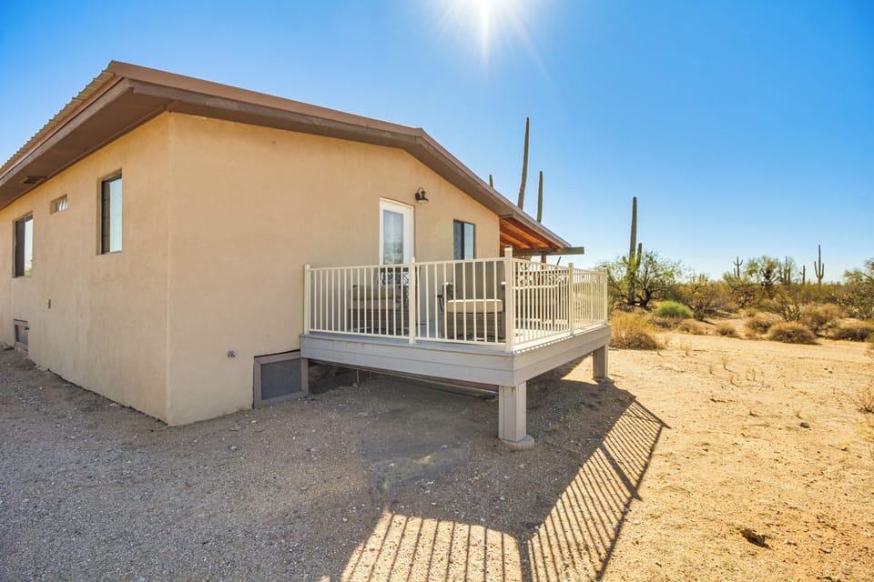Viewing Deck (West-Facing) | Lounge Furniture