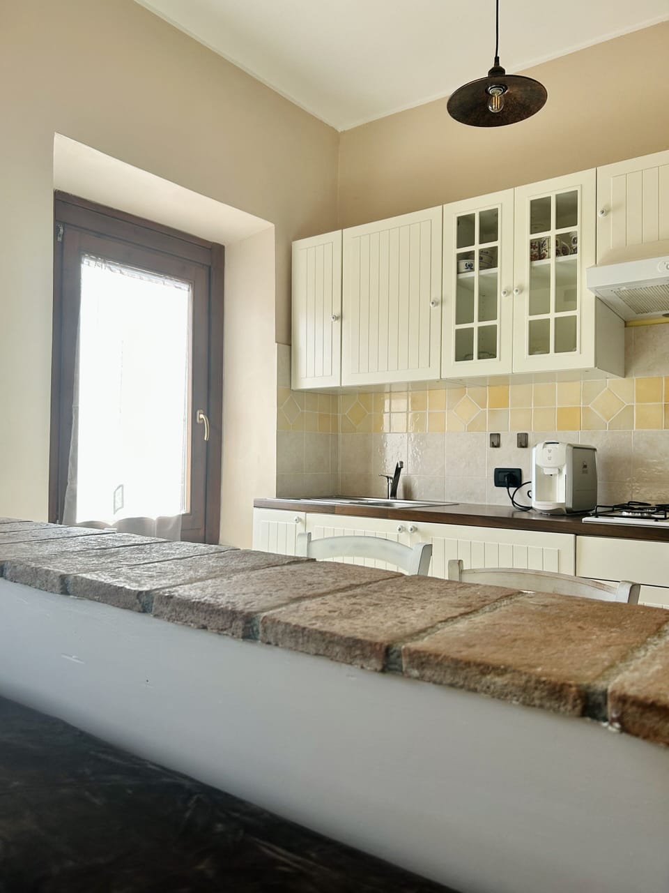 Elite Apartment (Nido del Gheppio) | Private kitchen | Mini-fridge, microwave, espresso maker, coffee/tea maker