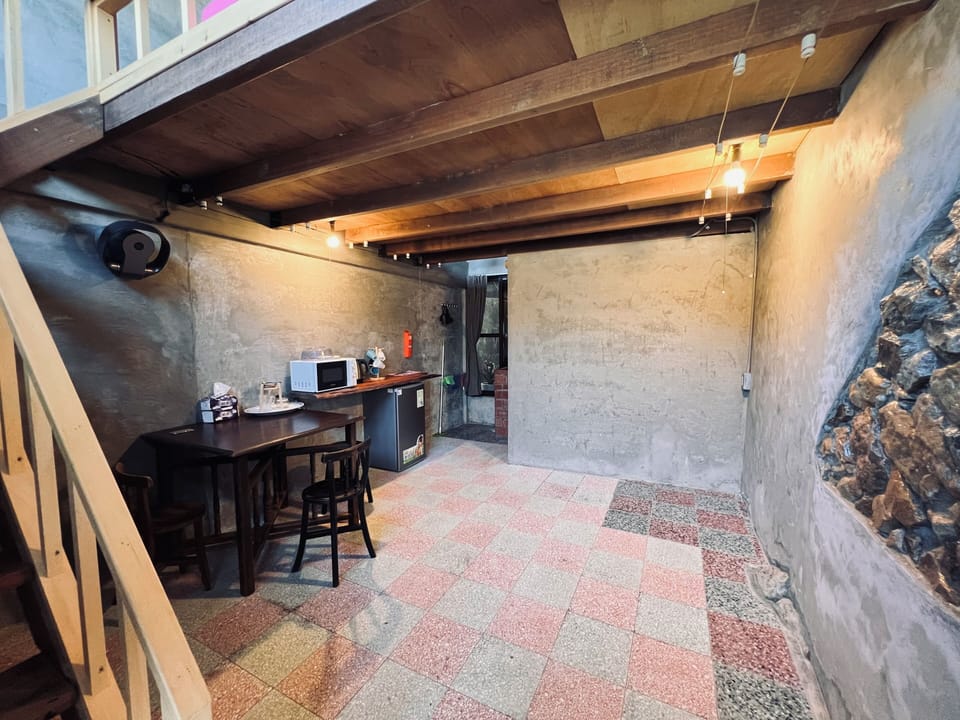 Cottage, Ocean View | Living area