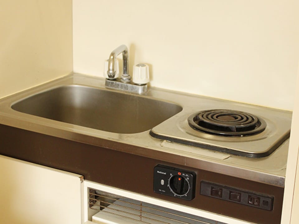 Fridge, microwave