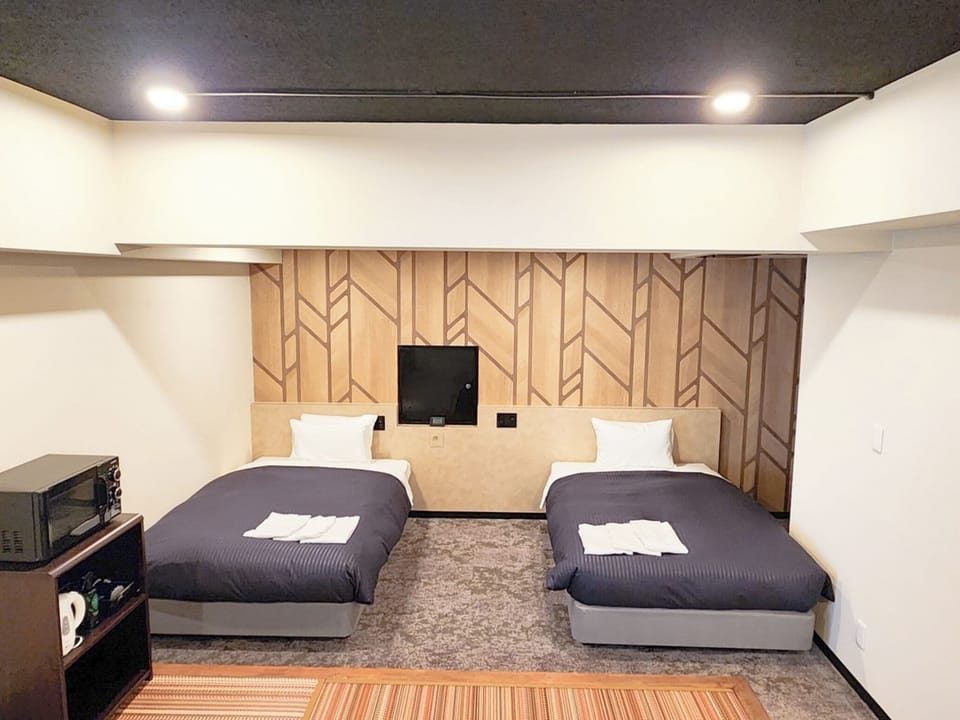 Japanese-Western Style Room, Non smoking | Individually furnished, desk, laptop workspace, free WiFi