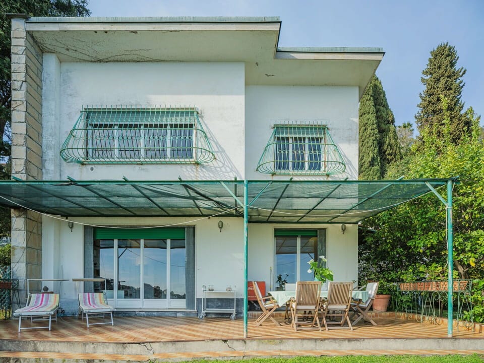 Property, Furniture, Window, Sky, Plant, Building, Shade, Chair, Neighbourhood, Tree