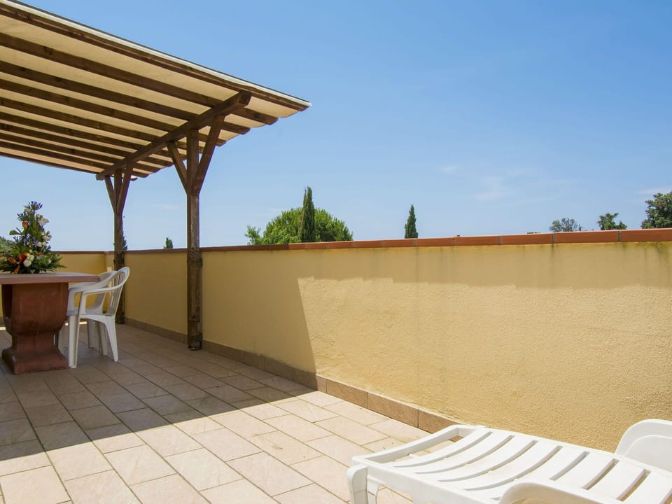 Property, Real Estate, Building, Outdoor Furniture, Shade, House, Roof, Furniture, Patio, Room