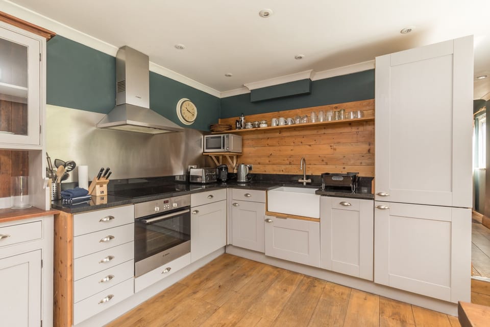 Cottage Kitchen