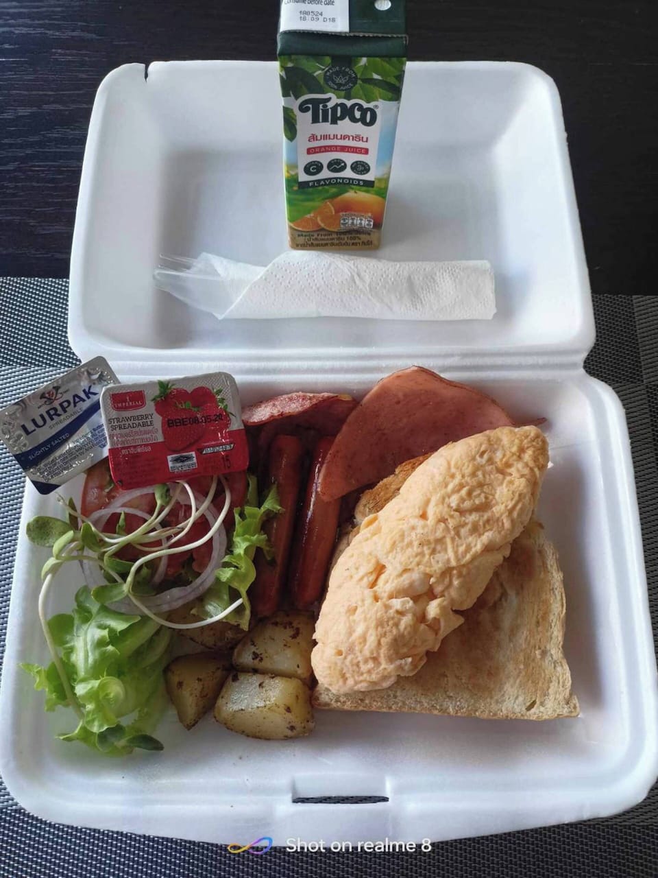 Daily continental breakfast for a fee