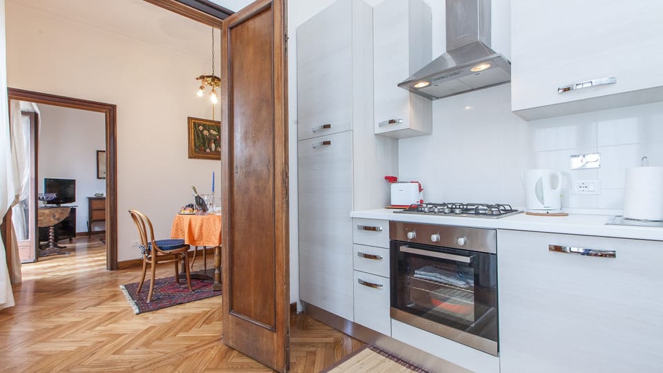 Apartment, 2 Bedrooms | Private kitchen | Full-size fridge, oven, stovetop, dishwasher