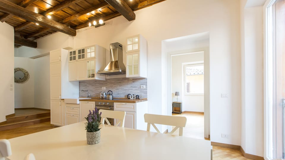 Apartment, 3 Bedrooms | In-room dining