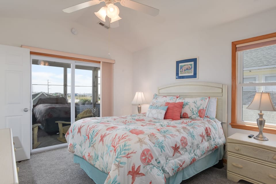 NH6304: Life is Good | Top Level Bedroom 4