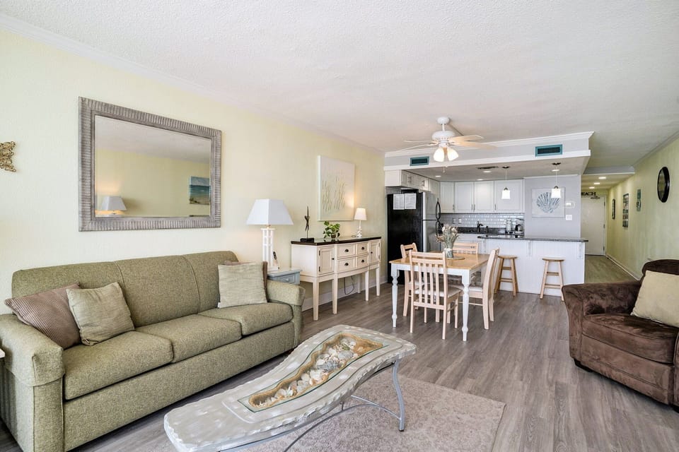 Condo, 1 Bedroom | Living area | TV