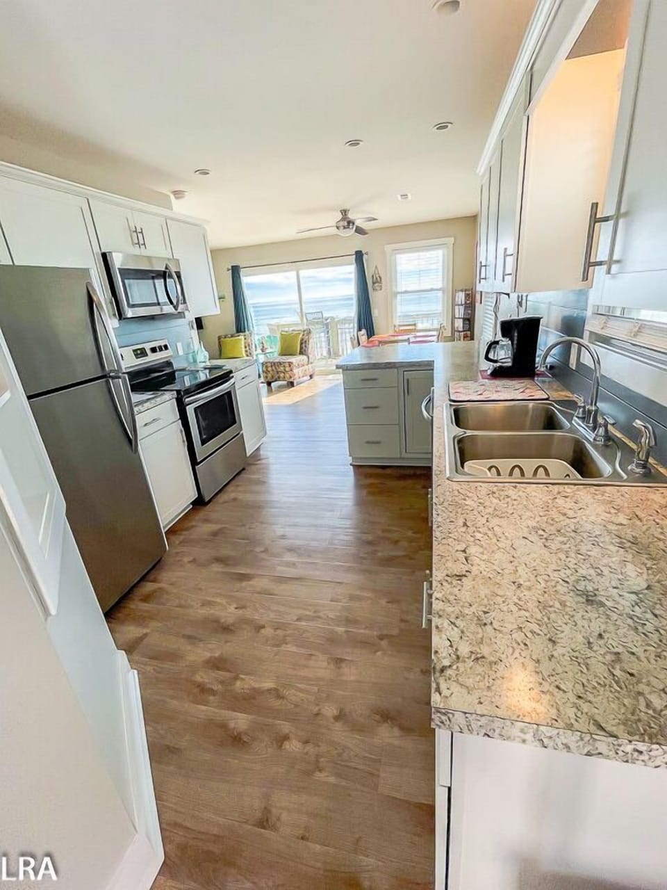 Kitchen-10