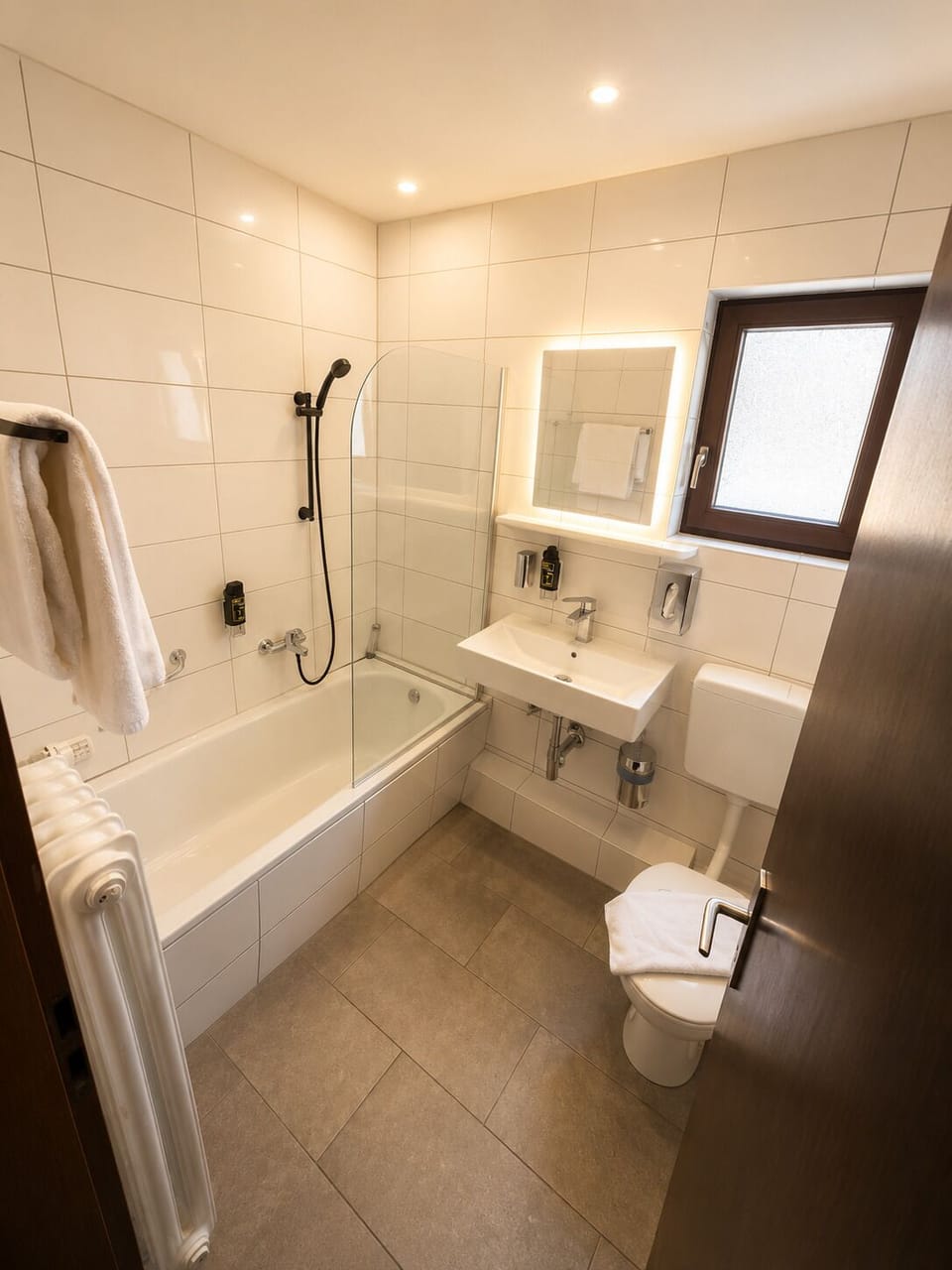 Shower, free toiletries, hair dryer, towels