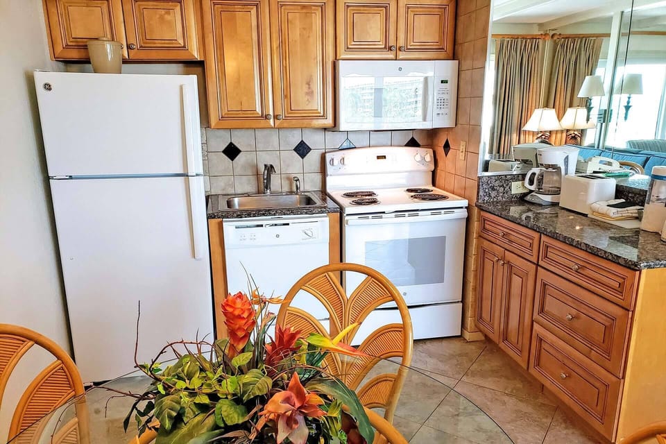 Full Kitchen with all the necessities to cook a meal.