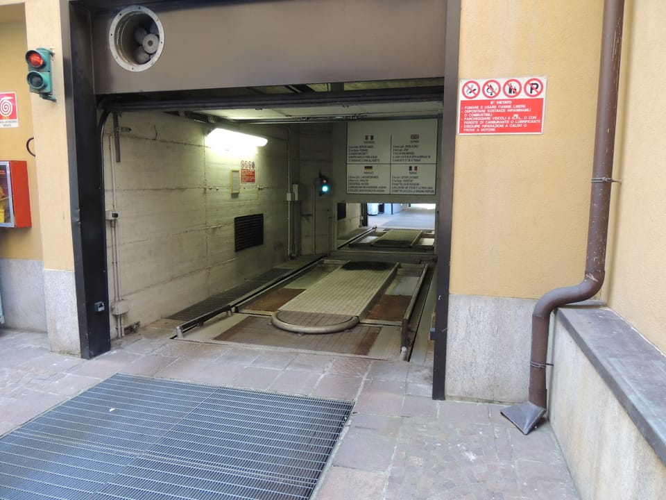 Self parking
