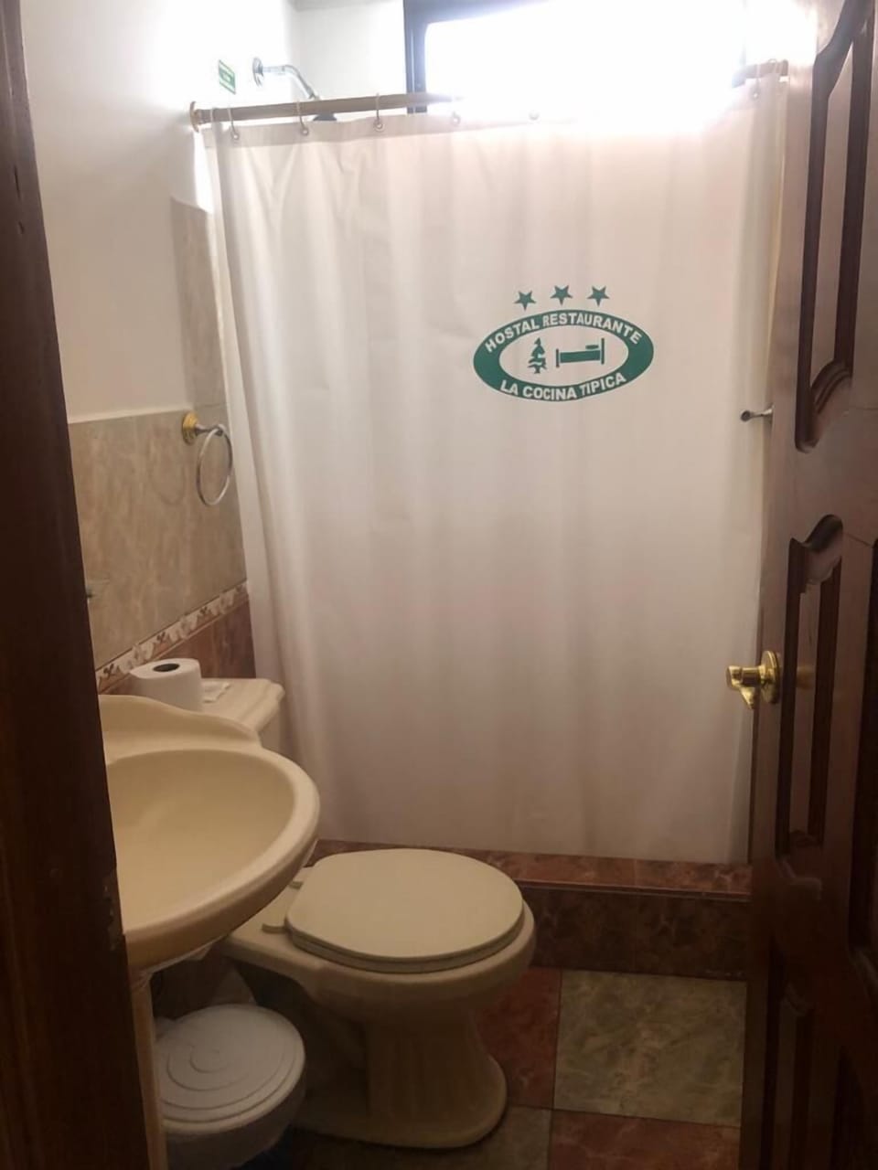 Shower, towels, soap, shampoo