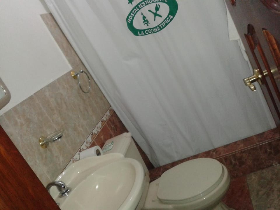 Shower, towels, soap, shampoo