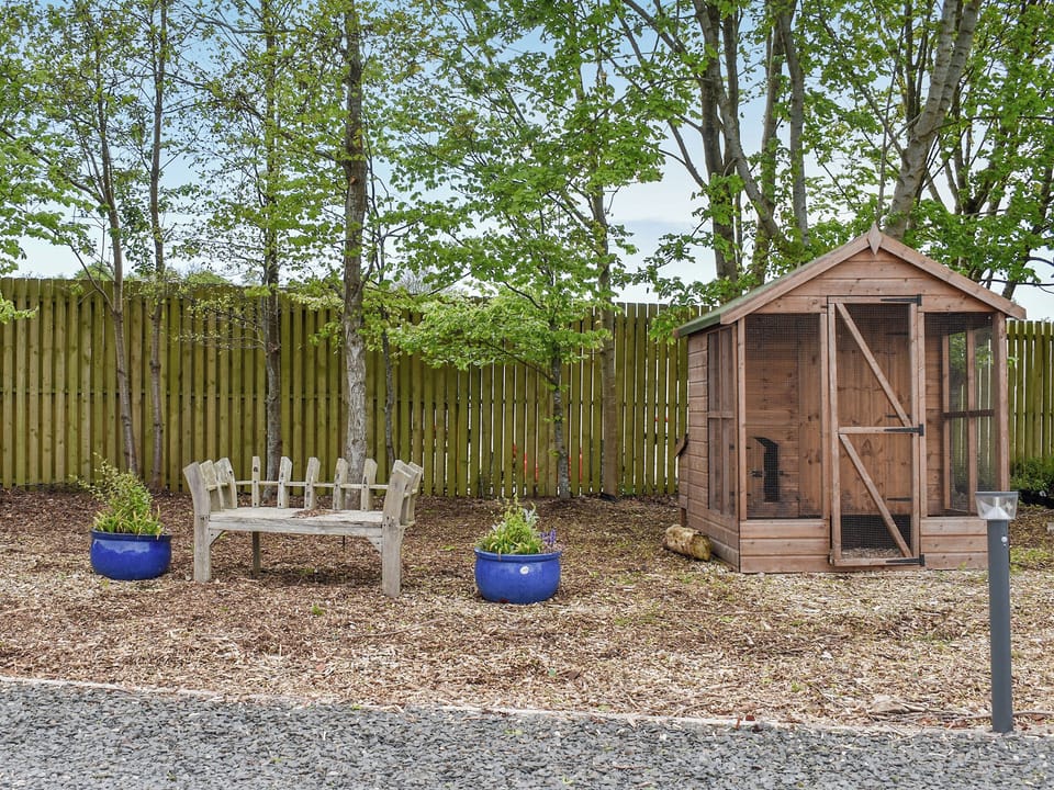 Garden and grounds | Oak Lodge - Dale Garth Lodges, Mascalles, near Ulverston