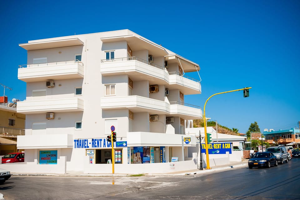 Side view of apartments building facing the sea
