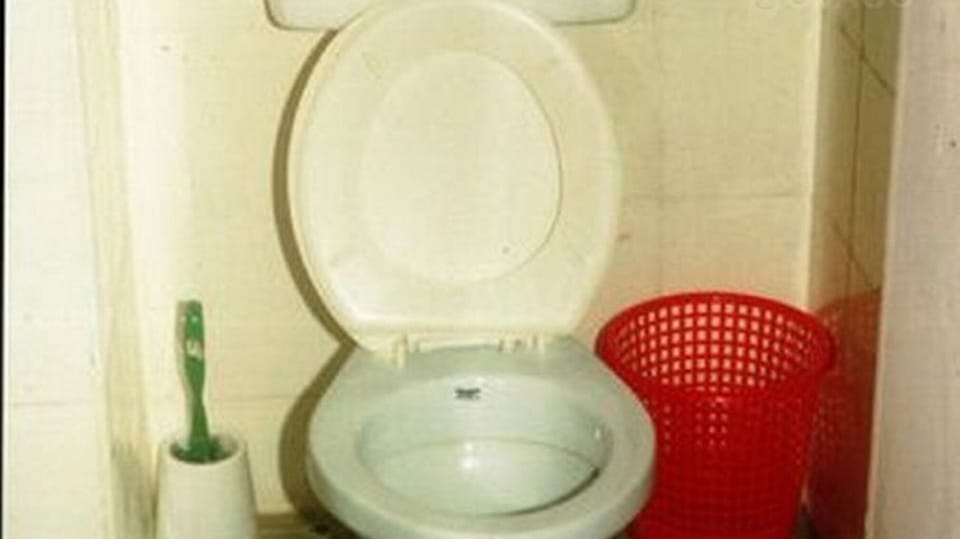Standard Room | Bathroom | Shower, free toiletries, slippers, towels