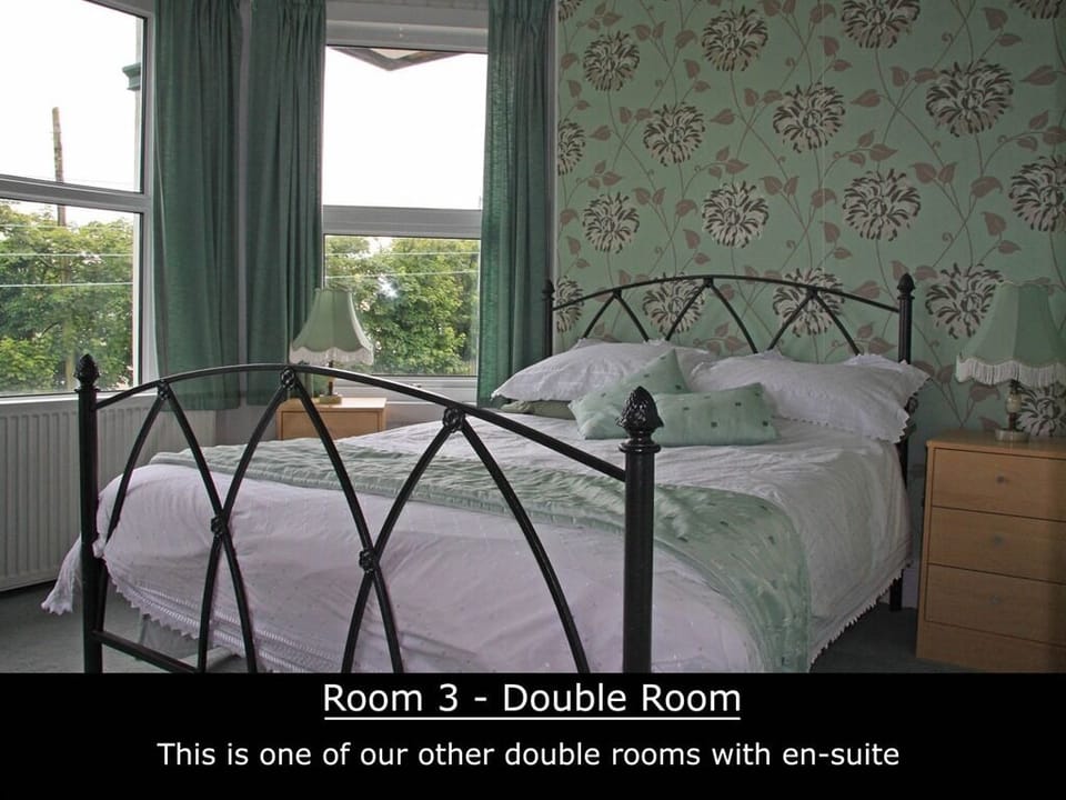Standard Double Room, Ensuite