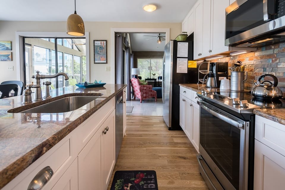 Kitchen (1)