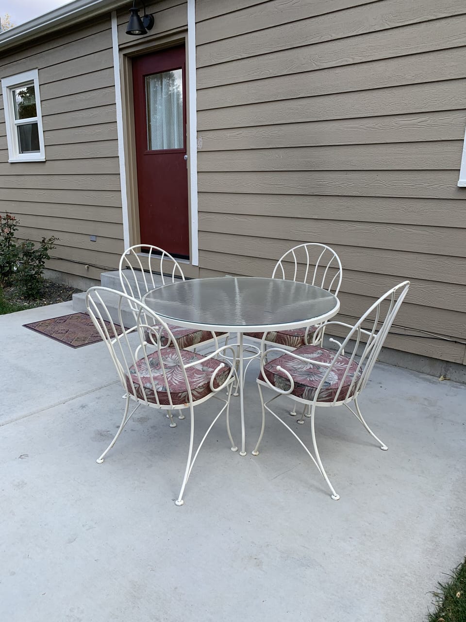 Patio with outdoor seating and Gas Grill