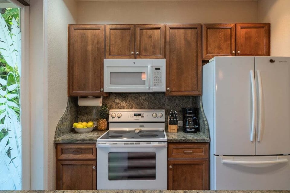 White appliances featured in your kitchen