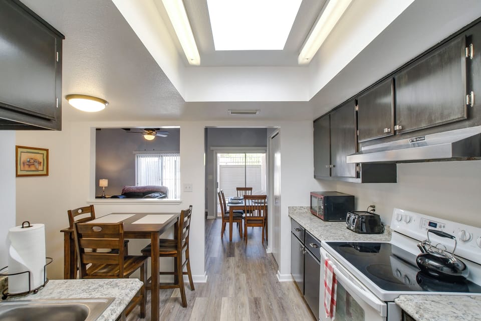 Kitchen | Cooking Basics | Drip Coffee Maker | Toaster