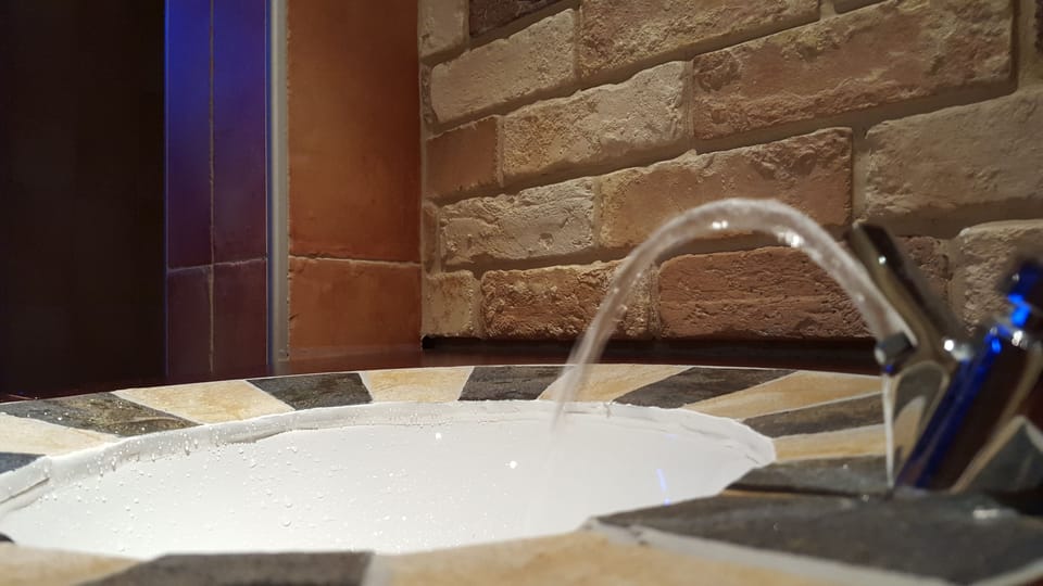 Turkish bath, hot stone massages, massages