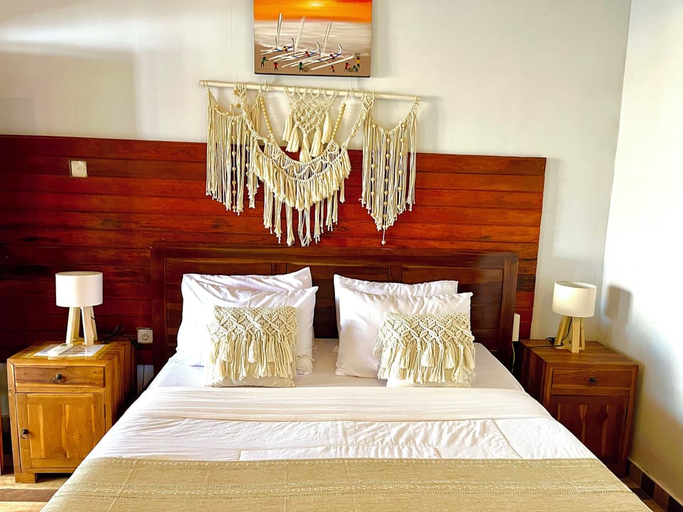 Double Room | Blackout drapes, free WiFi, bed sheets