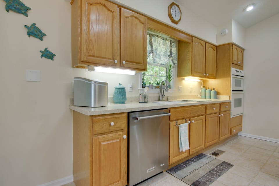 Kitchen | Cooking Basics | Dishware/Flatware