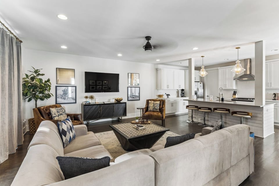 Open concept means you can cook while the rest of the crew watches the game — the kitchen and living room feel like one big space.